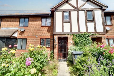 3 bedroom terraced house for sale, Morgan Drive, Greenhithe