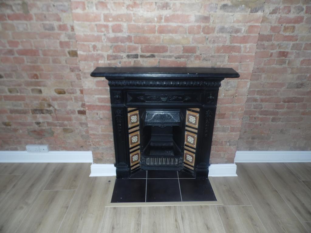 Apartment in Bromley - View 4