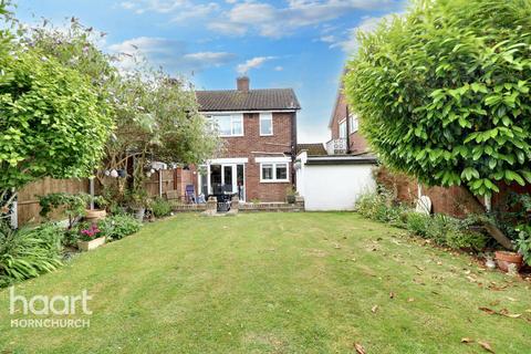 3 bedroom semi-detached house for sale, Ashby Close, Hornchurch