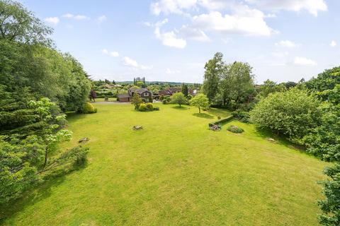 5 bedroom detached house for sale, Winters Road, Shirrell Heath, Southampton, Hampshire, SO32