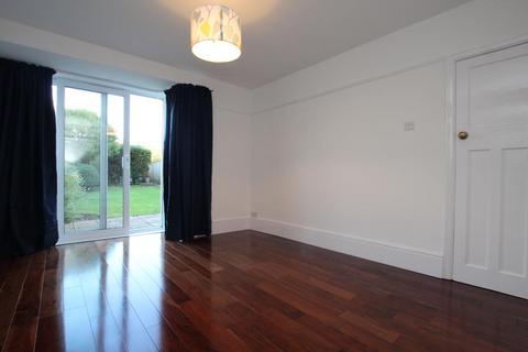 4 bedroom terraced house to rent, Tuffley Road, Bristol BS10