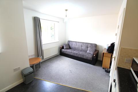 1 bedroom flat for sale, Queens Walk, PETERBOROUGH PE2