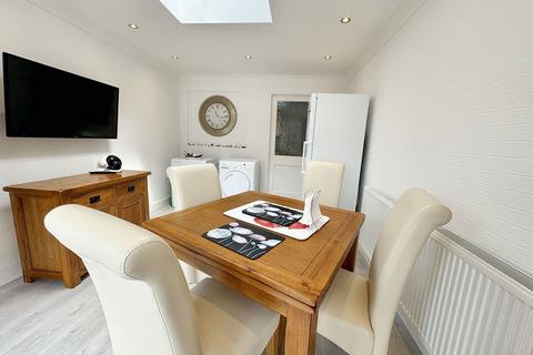 30 Coed Celyn, Abergele, LL22 7EN