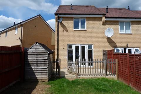 2 bedroom end of terrace house to rent, Lotus Mews, Dunstable, LU6