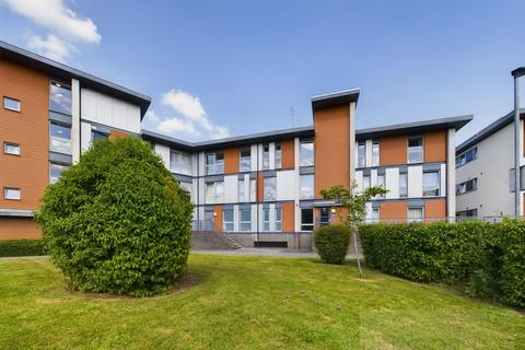 2 bedroom apartment for sale, Commonwealth Drive, Crawley RH10