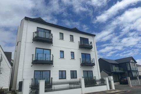 2 bedroom flat for sale, The Rath, Milford Haven, Pembrokeshire, SA73