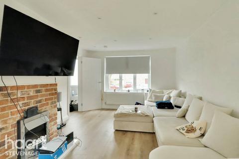 22 Harvey Road, Stevenage, SG2 0BD