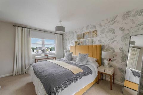 11 Robert Grove, Dunfermline, KY11 8NL