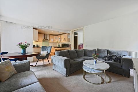 3 bedroom flat for sale, Rosebank, Holyport Road, Fulham, SW6