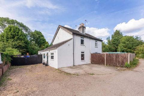 4 bedroom semi-detached house for sale, Poyle New Cottages, Bath Road, Slough SL3