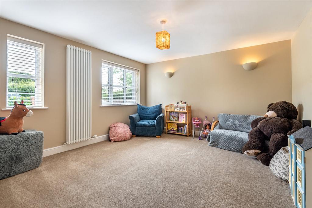 Play/Family  Room