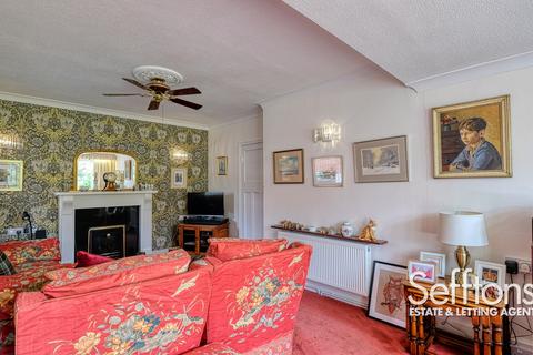 9 Belmore Close, Norwich, NR7 0PS