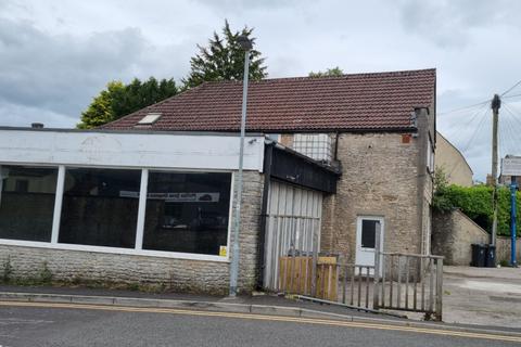 Shop to rent, Paul Street, Shepton Mallet