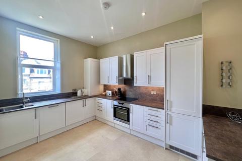 2 bedroom apartment for sale, 7 West Parade, Bexhill on Sea , East Sussex, TN39