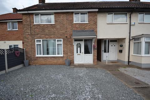 3 bedroom terraced house for sale, Saffrondale, Hull HU10