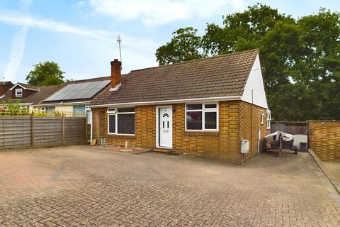 3 bedroom detached bungalow for sale, Oakhill Close, Southampton SO31