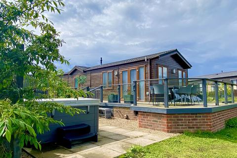 2 bedroom holiday lodge for sale, Heron Lakes Luxury Lodge Park, Routh, Beverley, East Riding of Yorkshire HU17