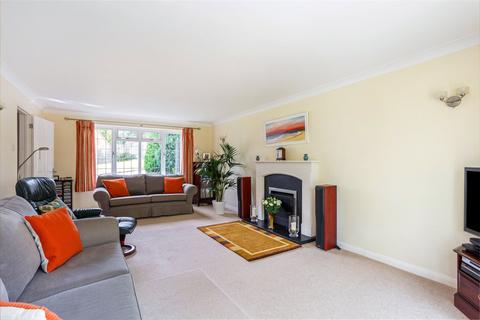 4 bedroom detached house for sale, Vyne Meadow, Sherborne St John, RG24