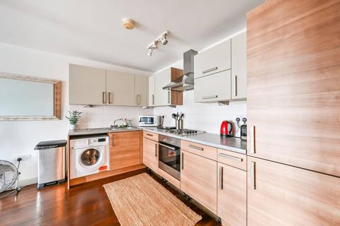 2 bedroom flat for sale, Southwark Bridge Road, Southwark, London, SE1