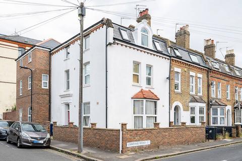 Flat 2, 6 Lancing Road, London, W13 0UA