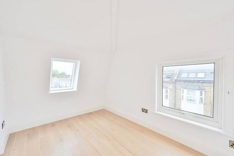 Flat 2, 6 Lancing Road, London, W13 0UA