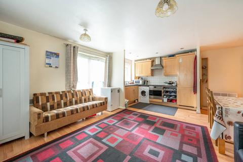 2 bedroom flat for sale, Romford Road, Stratford, London, E15