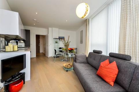 1 bedroom flat to rent, River Gardens Walk, Greenwich, London, SE10