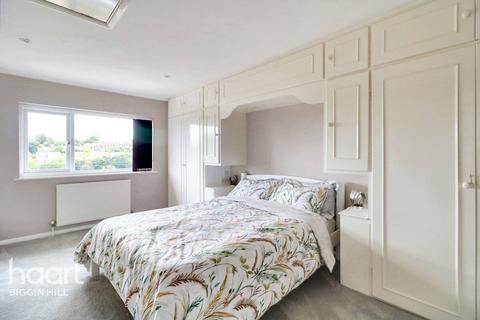 10 Timbertop Road, Biggin Hill, Westerham, TN16 3QR