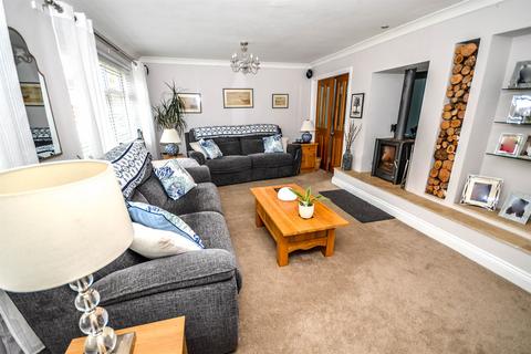 4 bedroom semi-detached house for sale, Grotto Gardens, South Shields