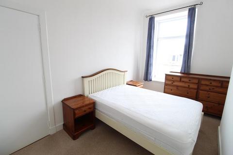 2 bedroom flat to rent, Holburn Street, Second Floor flat, AB10