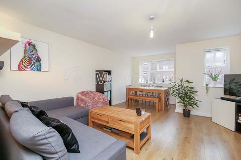 2 bedroom apartment to rent, Macmillan Way, Tooting Bec, SW17