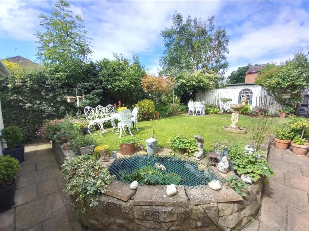 Rear garden