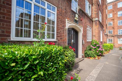 3 bedroom apartment for sale, 298 London Road, Leicester LE2
