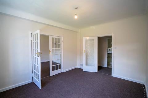 3 bedroom apartment for sale, Stoneygate Court, Leicester LE2