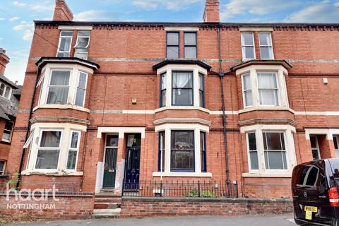 4 bedroom terraced house for sale, Wiverton Road, Nottingham