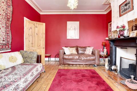 4 bedroom terraced house for sale, Wiverton Road, Nottingham