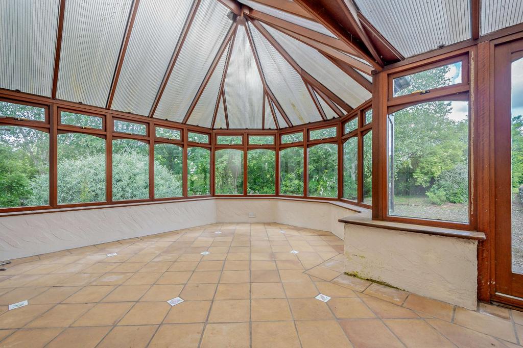 Large Conservatory