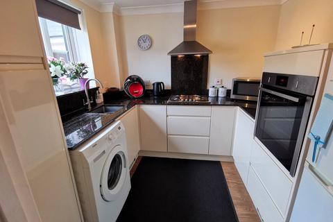 2 bedroom terraced house for sale, 6 Williams Drive, CM7