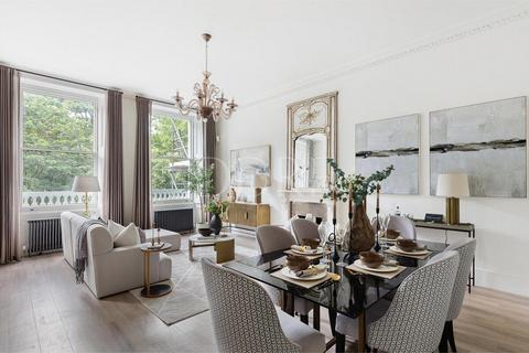 2 bedroom apartment for sale, Queen's Gate Gardens, London, SW7