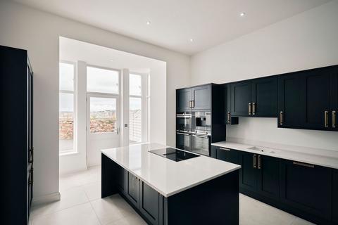 8 bedroom detached house for sale, Mont Millais, St Helier JE2