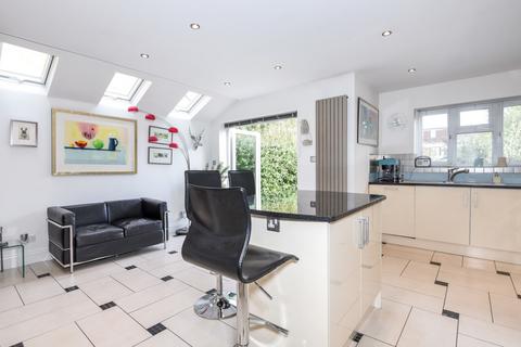 4 bedroom house to rent, Wimbledon Park Road London SW18