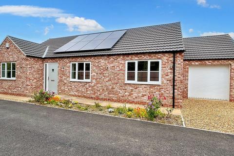 3 bedroom detached bungalow for sale, Orchard Close, Holbeach, PE12