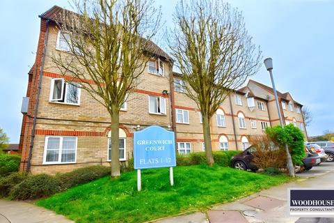 1 bedroom apartment for sale, Parkside, Waltham Cross EN8