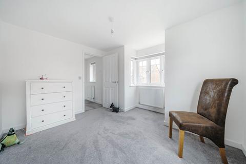 1 Zander Grove, Biddenham, Bedford, MK40 4UY
