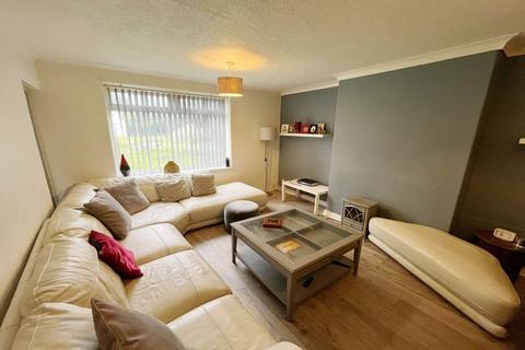 2 bedroom flat for sale, Kinnell Square, Flat 0-1, Glasgow G52