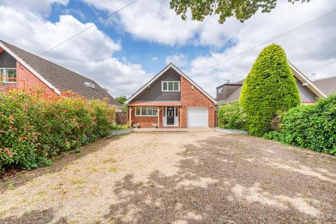 4 bedroom detached house for sale, Middletons Lane, Norwich