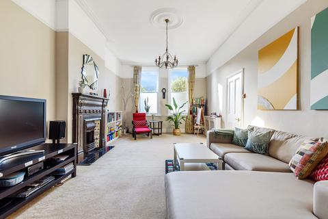 321 Brownhill Road, London, SE6 1AL