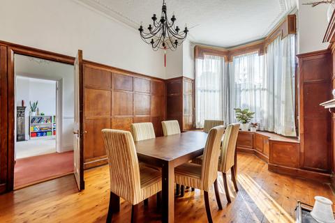 321 Brownhill Road, London, SE6 1AL