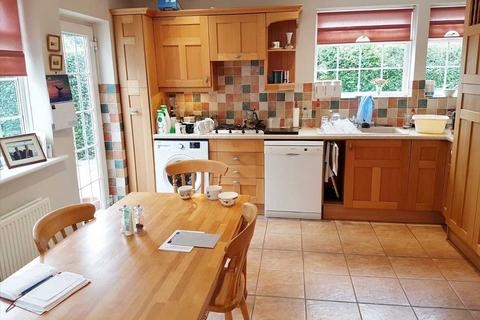 3 bedroom detached house to rent, Roseacre, Littlebourne, Canterbury