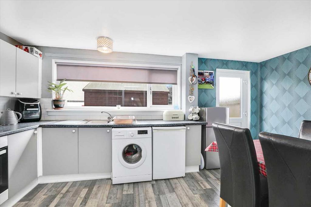 Kitchen Dining (1)